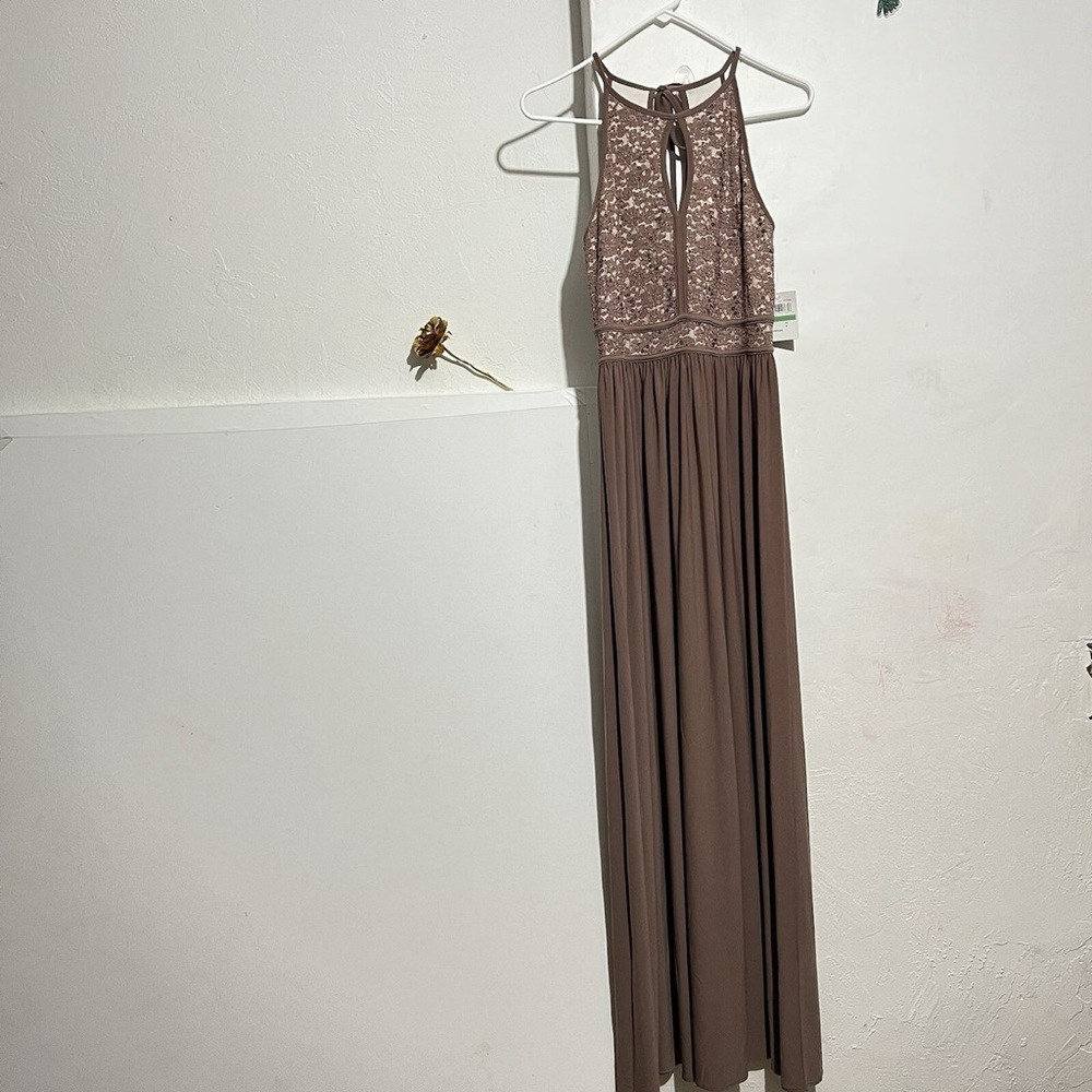 NWT NIGHTWAY Womens Sequined Sleeveless Halter Maxi Evening Fit + Flare Dress